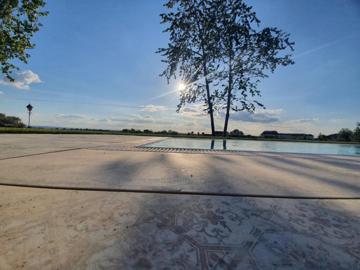 Zimmerei - Landgasthaus Karlo Illmitz Exteriér fotografie